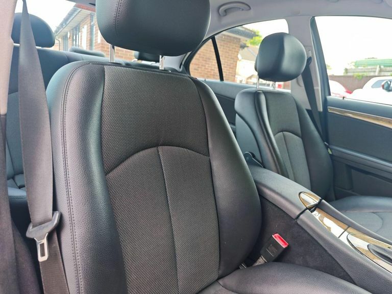 Mercedes-Benz E Class E220 Cdi Avantgarde Blue #10