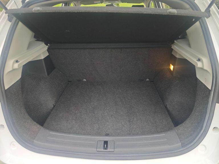 MG ZS Excite Hatchback Blue #29