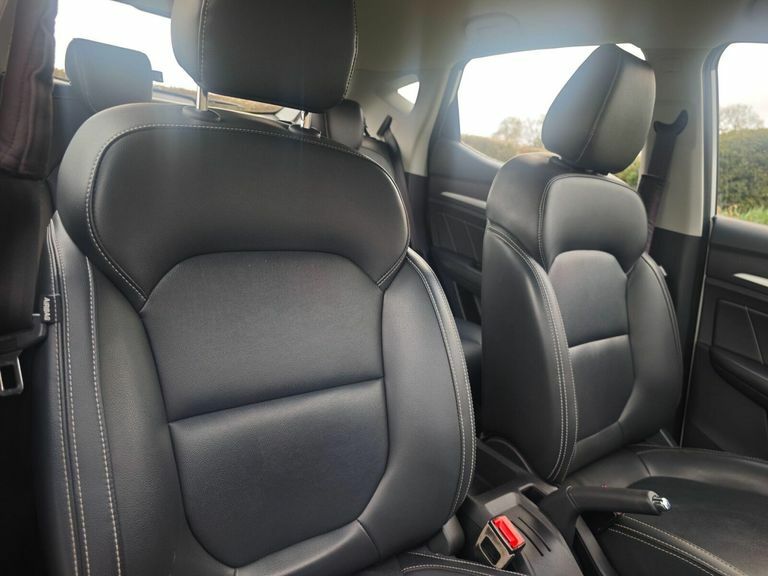 MG ZS Excite Hatchback Blue #10