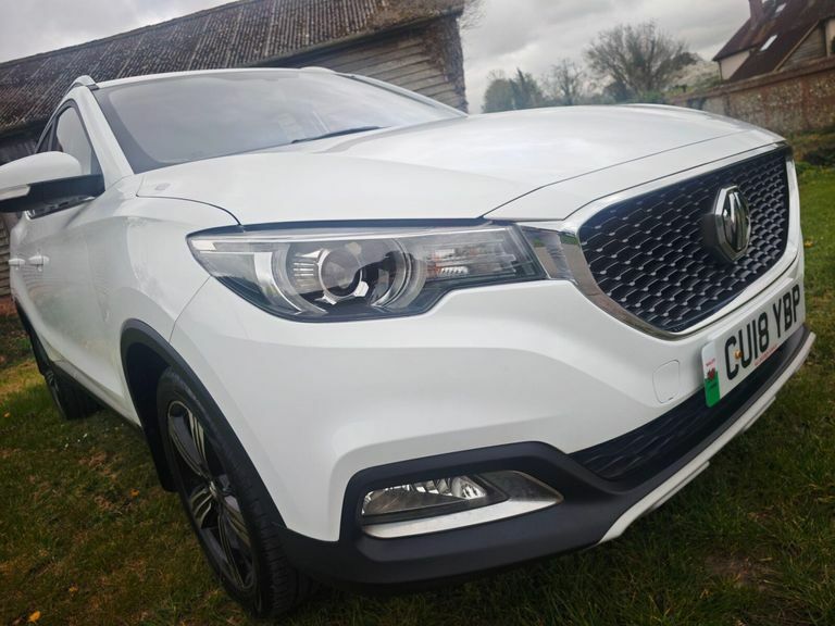MG ZS Excite Hatchback Blue #30