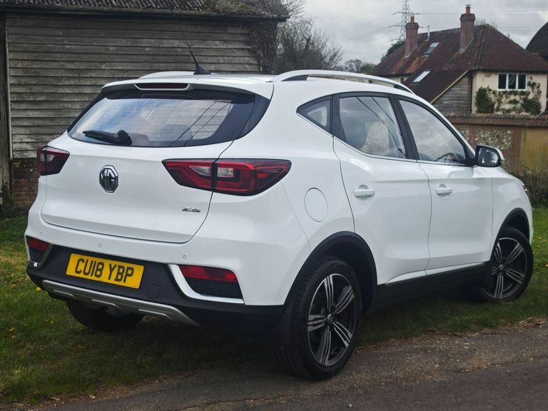 MG ZS 1.5 Vti-tech Exclusive Euro 6 Ss White #4