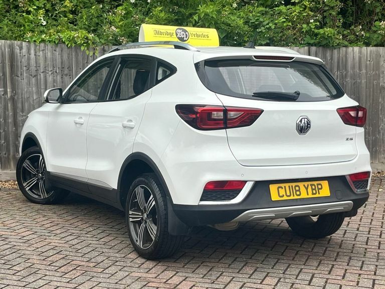 MG ZS 1.5 Vti-tech Exclusive Euro 6 Ss CU18YBP White #2