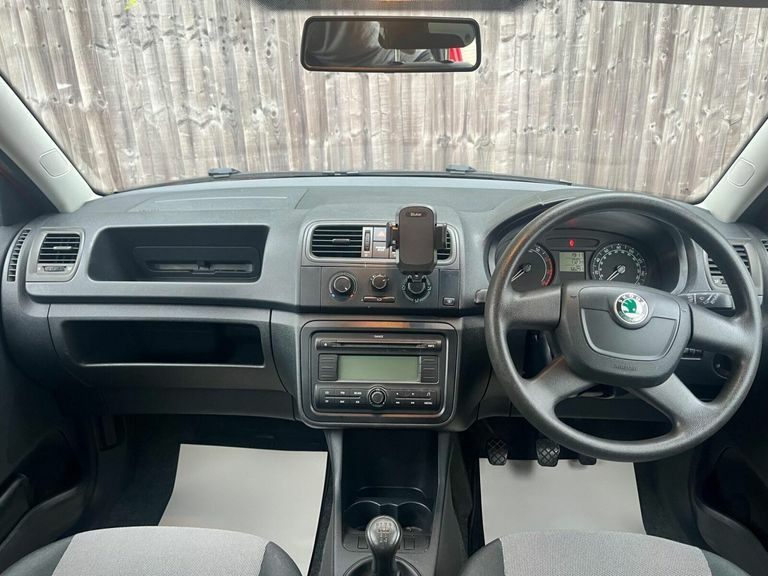 Skoda Fabia 2 16V 85 Blue #8
