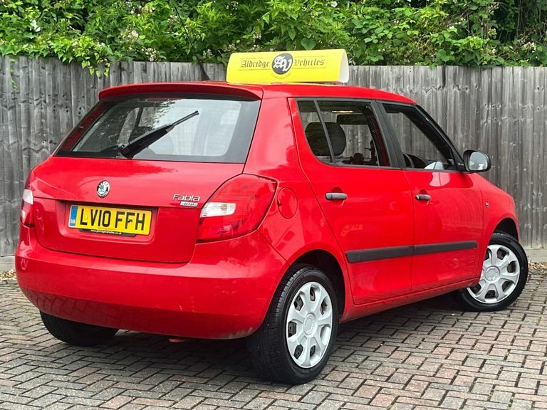 Skoda Fabia 1.2 Htp 6V 1 Red #4