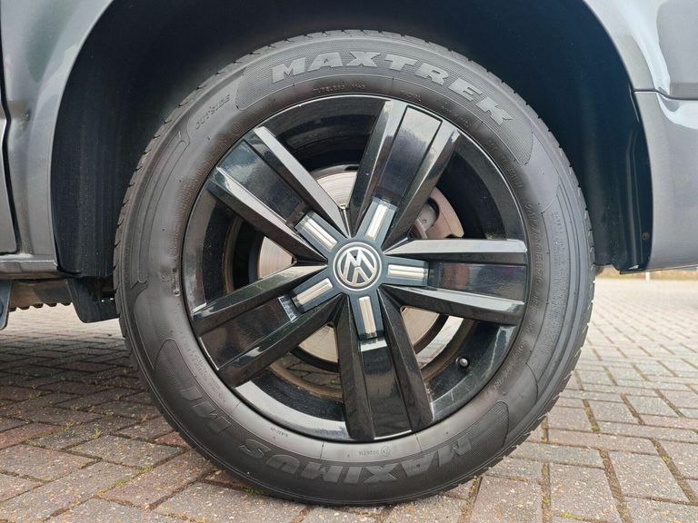 Volkswagen Transporter Mpv Blue #39