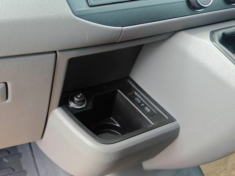 Volkswagen Transporter Mpv Blue #26