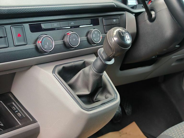 Volkswagen Transporter Mpv Blue #22