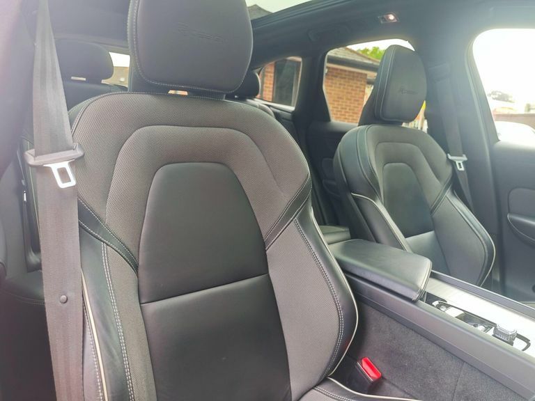 Volvo XC60 Xc60 Momentum D4 Awd Black #10