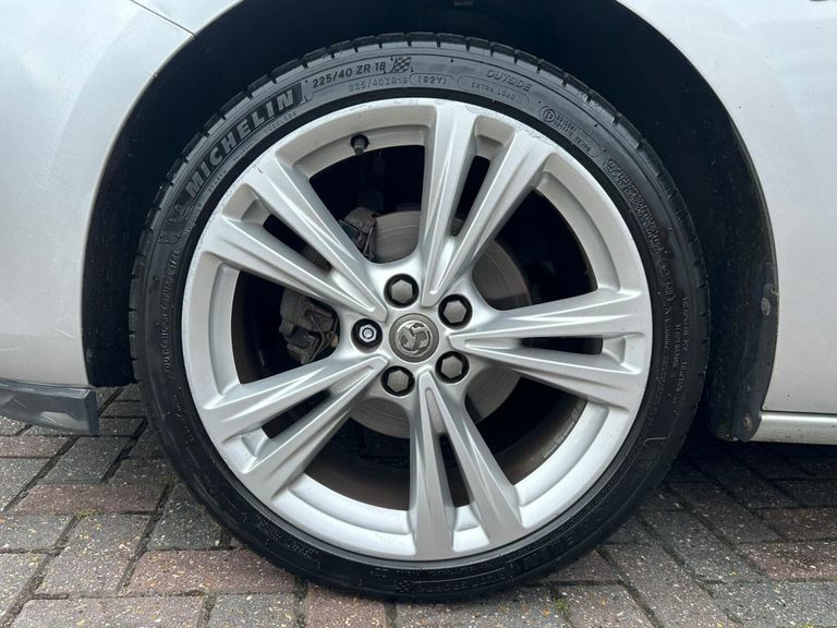 Vauxhall Astra Estate 1.6 Cdti Blueinjection Design 201818 White #11