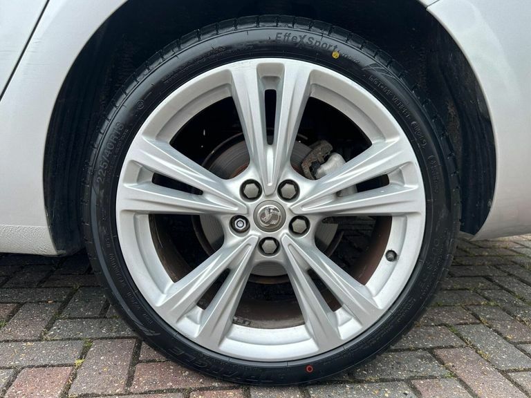 Vauxhall Astra Estate 1.6 Cdti Blueinjection Design 201818 White #12