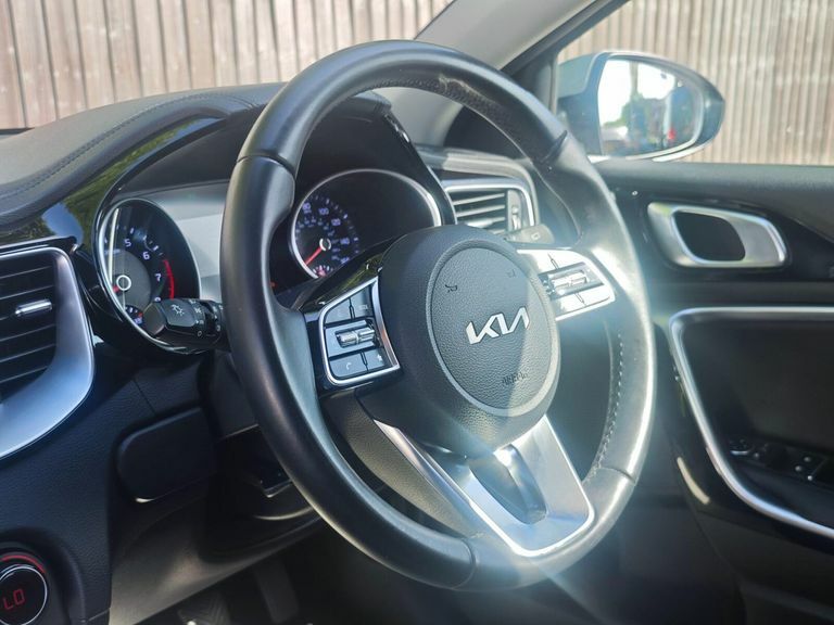 Kia Ceed Sw 1.0T Gdi Isg 2 118 Black #20