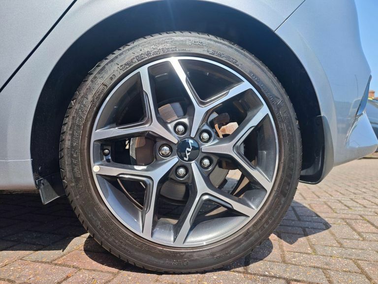Kia Ceed Sw 1.0T Gdi Isg 2 118 Black #13