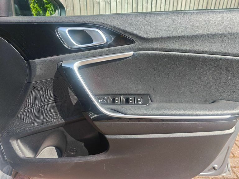 Kia Ceed Sw 1.0T Gdi Isg 2 118 Black #31
