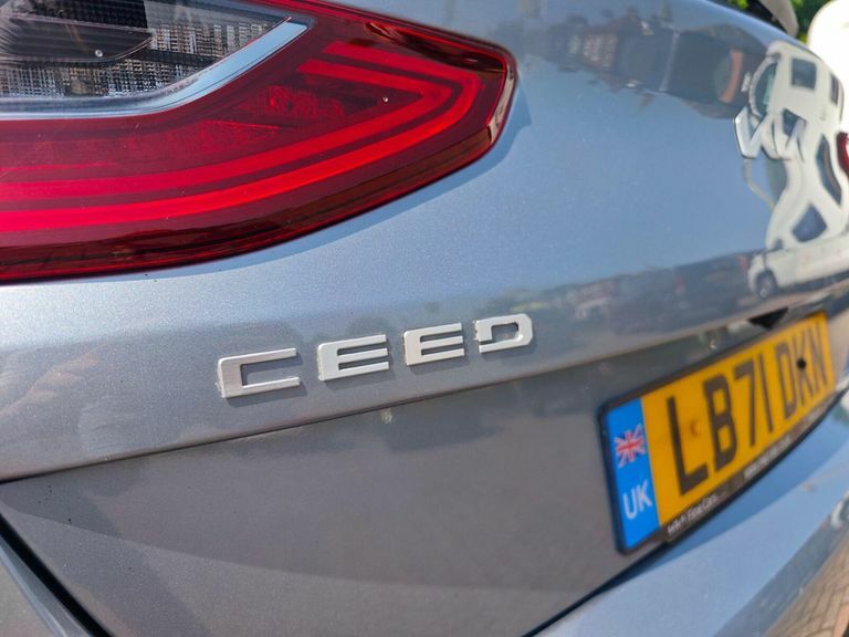 Kia Ceed Sw 1.0T Gdi Isg 2 118 Black #15