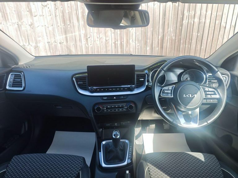Kia Ceed Sw 1.0T Gdi Isg 2 118 Black #8