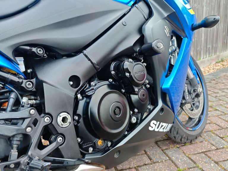 Suzuki Naked 125 201919 Blue #5