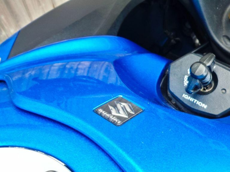 Suzuki Naked 125 201919 Blue #8