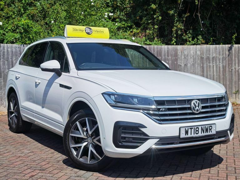 Volkswagen Touareg 3.0 Tdi V6 R-line Tiptronic 4Motion Euro 6 Ss 5 White