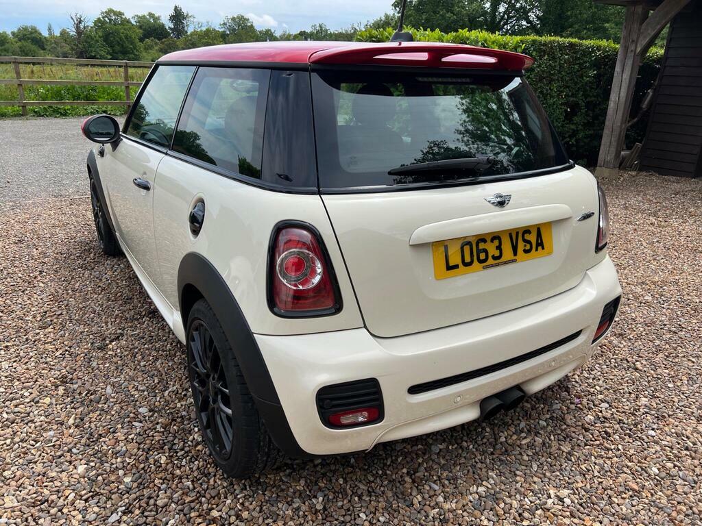 Mini Hatch Hatchback 1.6 Cooper D Euro 5 Ss 201313 Red #31