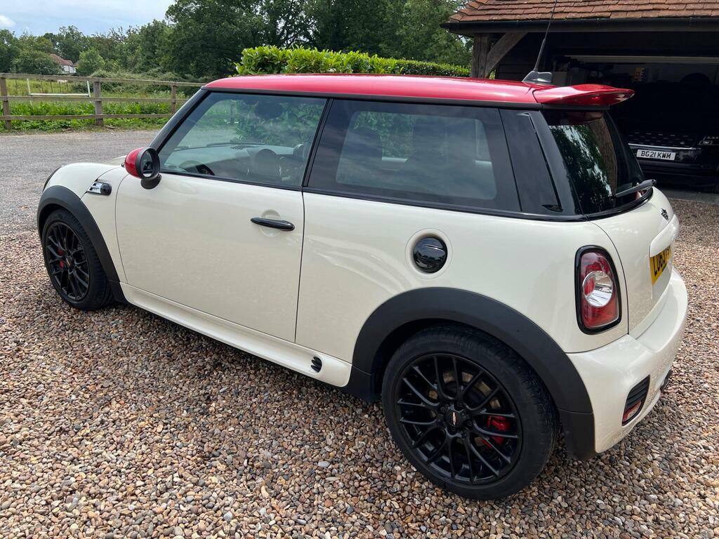 Mini Hatch Hatchback 1.6 Cooper D Euro 5 Ss 201313 Red #27