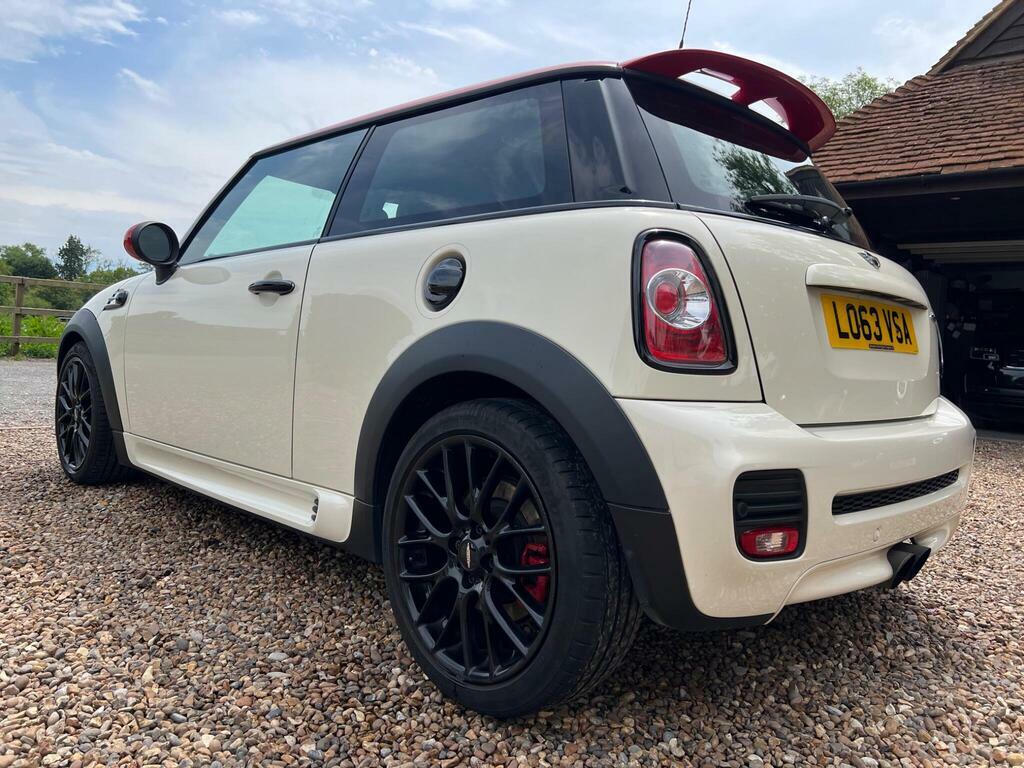 Mini Hatch Hatchback 1.6 Cooper D Euro 5 Ss 201313 Red #30