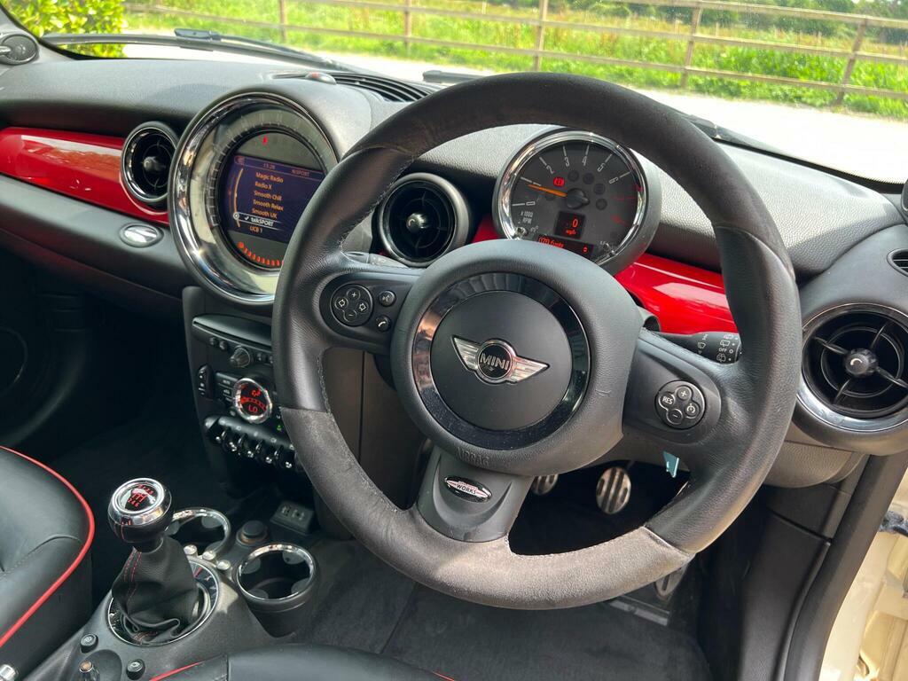 Mini Hatch Hatchback 1.6 Cooper D Euro 5 Ss 201313 Red #47
