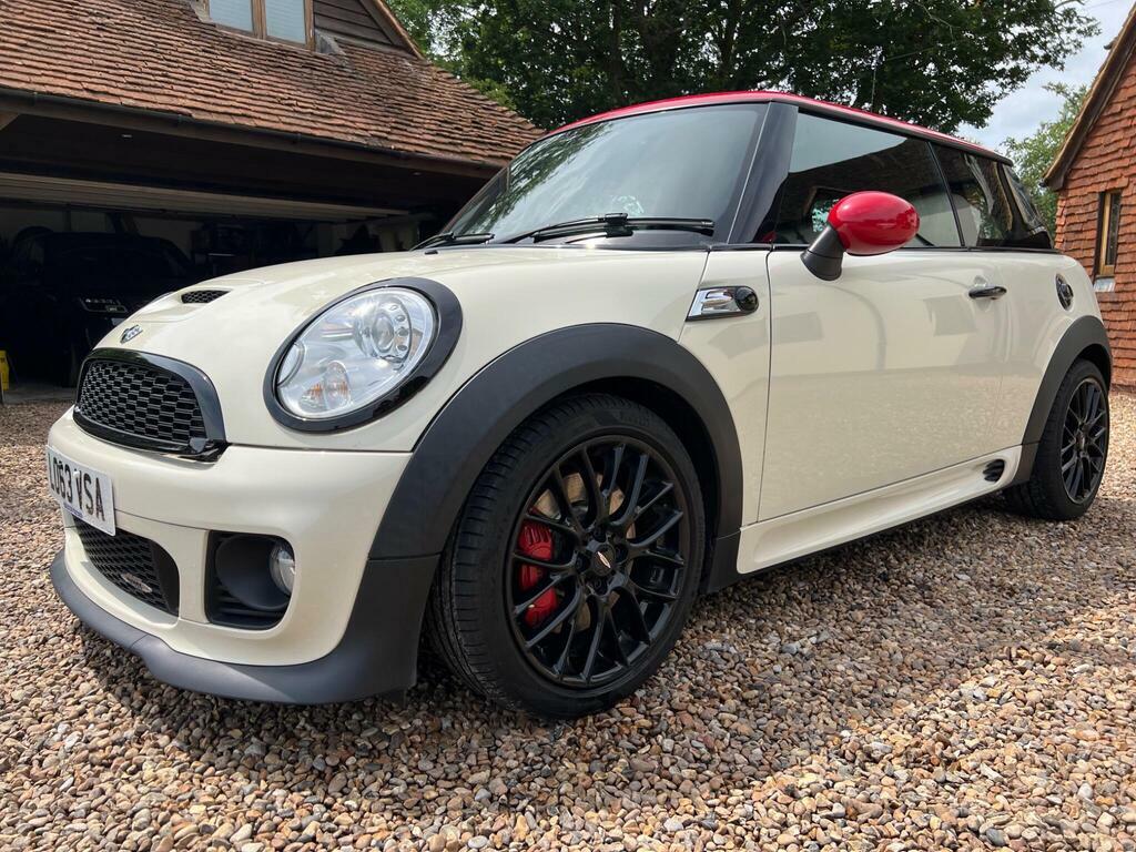 Mini Hatch Hatchback 1.6 Cooper D Euro 5 Ss 201313 Red #24
