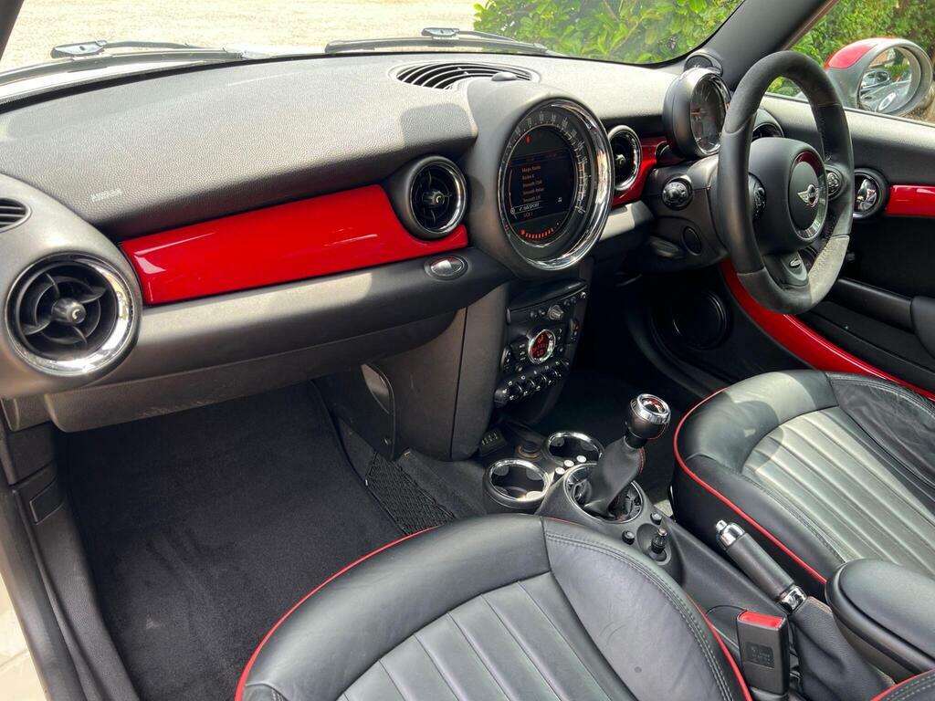 Mini Hatch Hatchback 1.6 Cooper D Euro 5 Ss 201313 Red #7