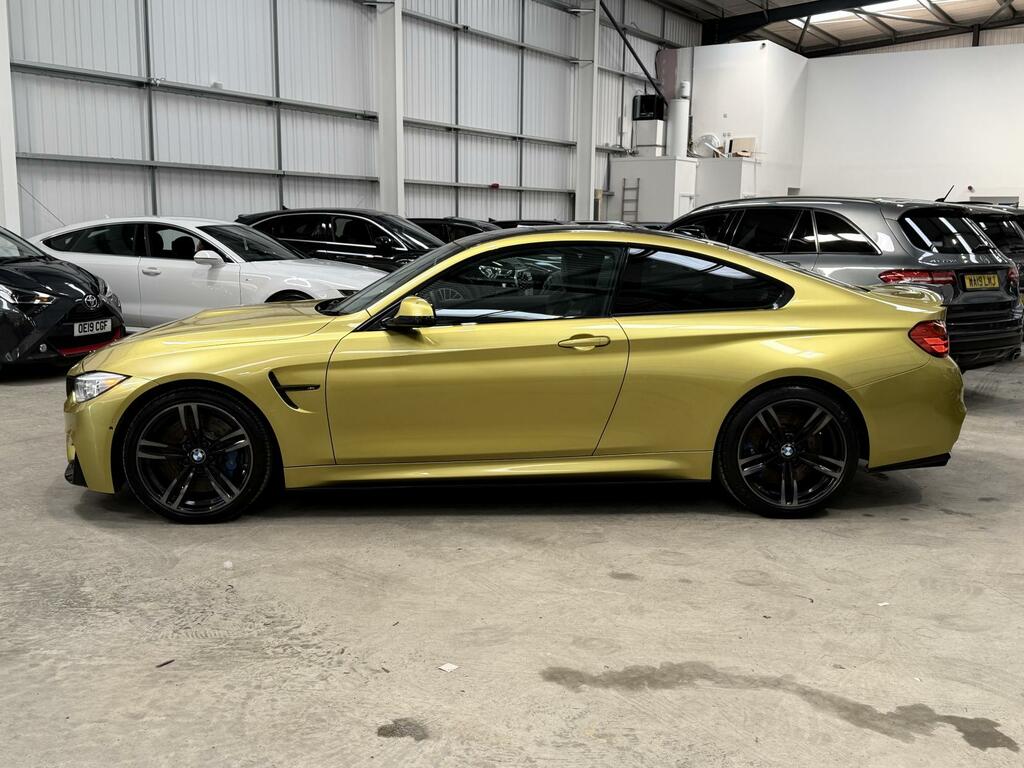 BMW M4 3.0 Biturbo Coupe Dct Euro 6 Ss 431 Yellow #4