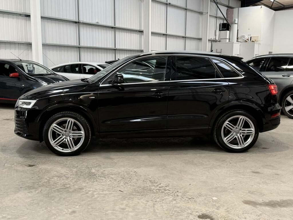 Audi Q3 2.0 Tfsi S Line Plus Suv S Tronic Quatt Black #4