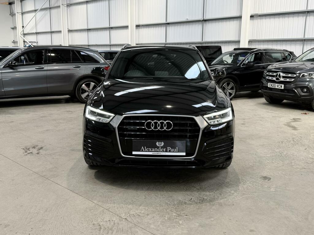 Audi Q3 2.0 Tfsi S Line Plus Suv S Tronic Quatt Black #2