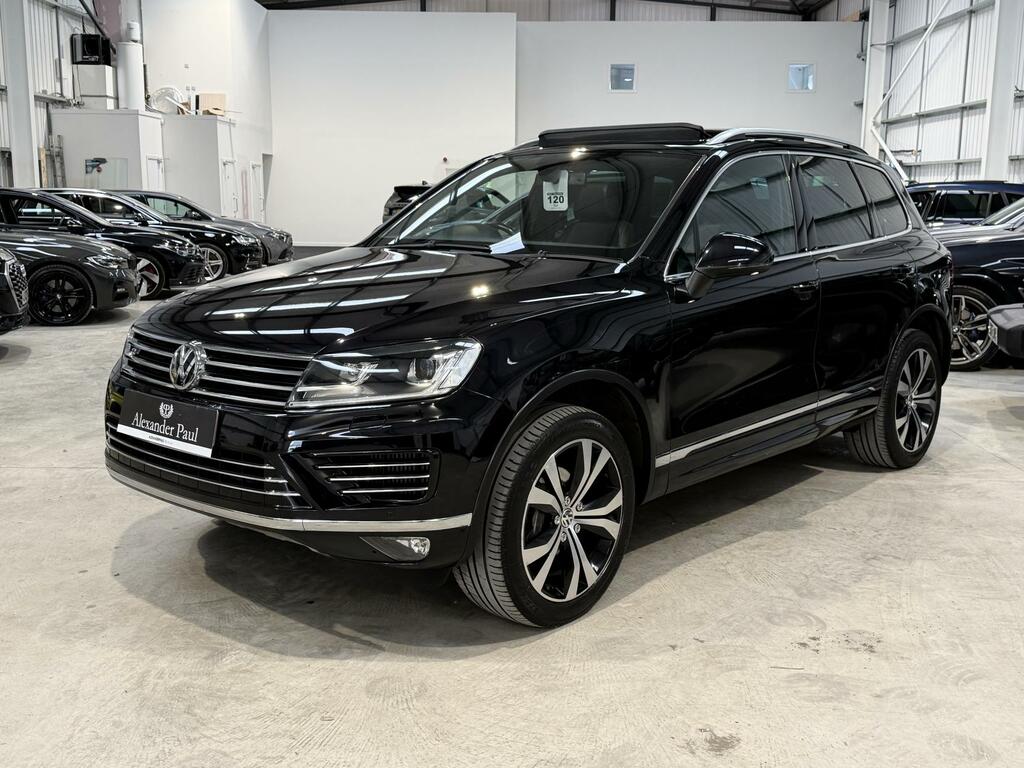 Volkswagen Touareg R-line Black #4