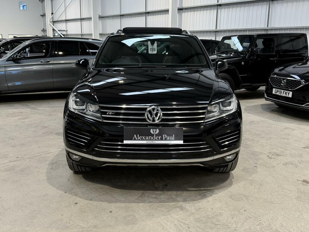 Volkswagen Touareg R-line Black #3