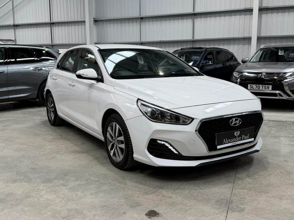 Hyundai I30 Se Nav White