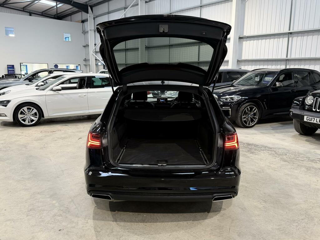 Audi A6 Avant Black Edition Grey #46