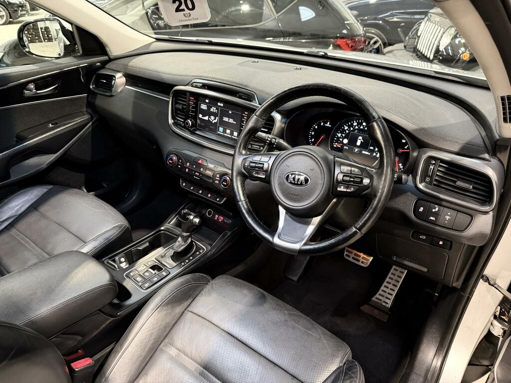 Kia Sorento 2.2 Crdi White #13