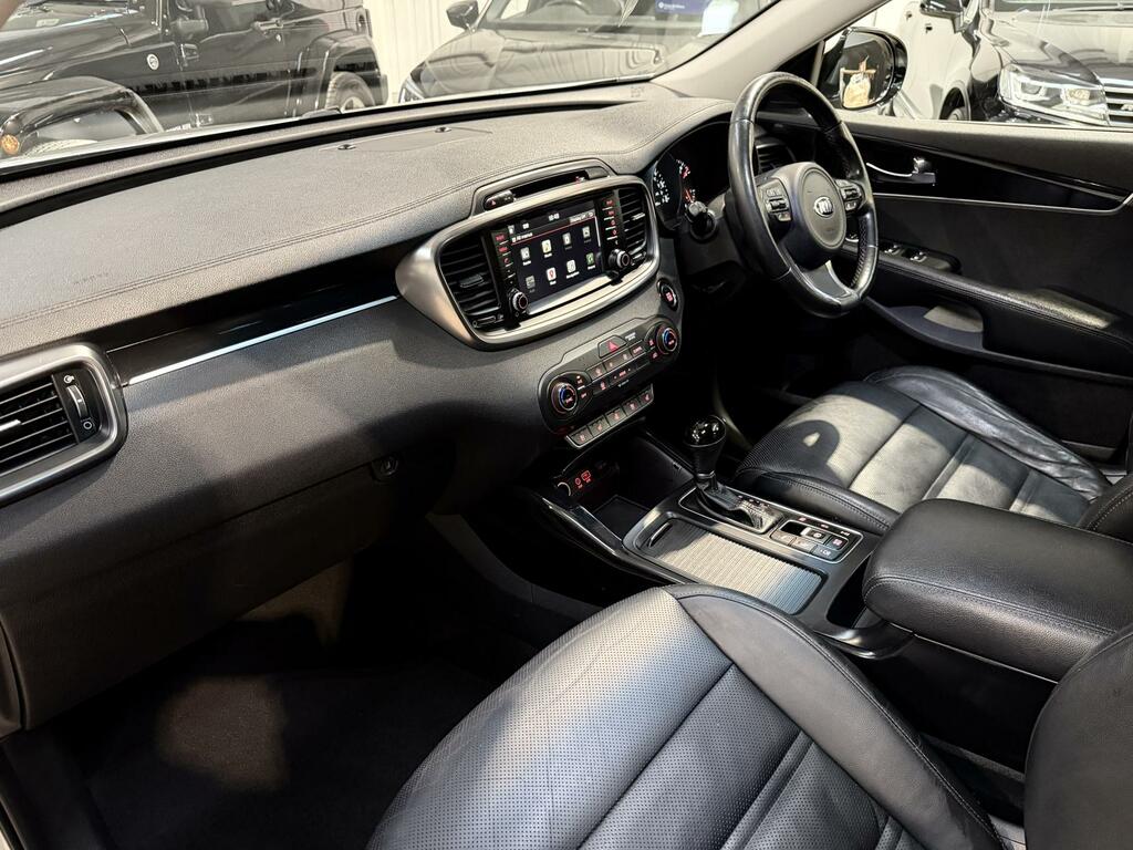 Kia Sorento 2.2 Crdi White #42