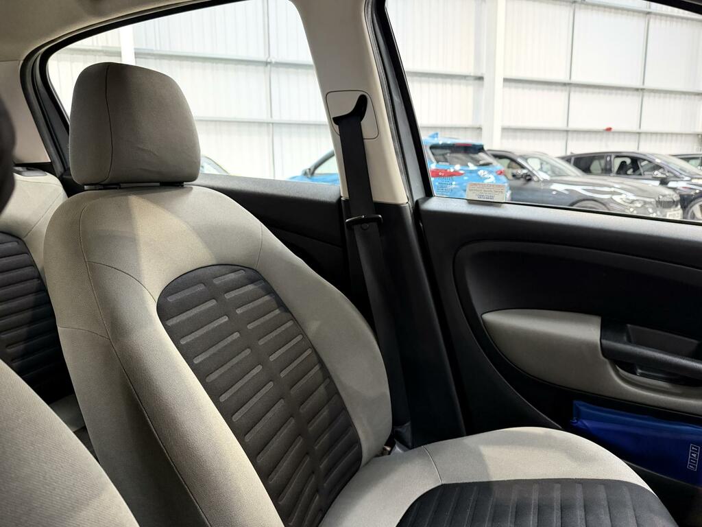 Fiat Grande Punto 1.2 Active Black #19