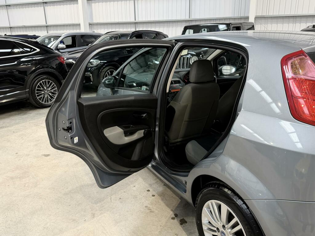 Fiat Grande Punto 1.2 Active Black #24