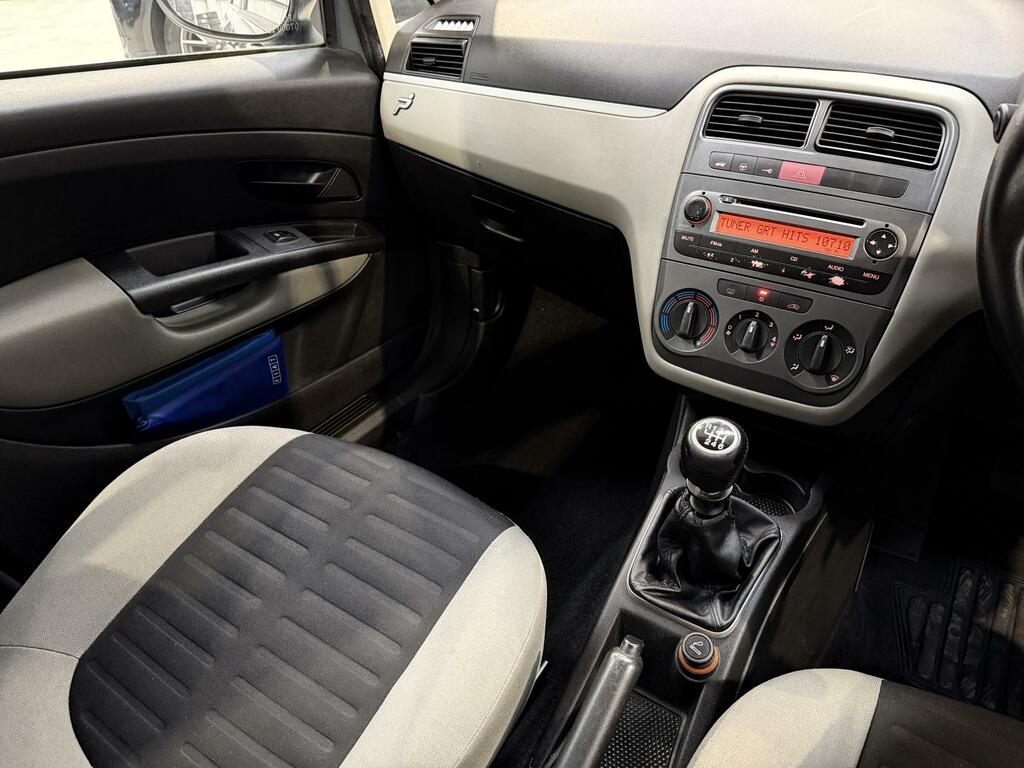 Fiat Grande Punto 1.2 Active Black #17