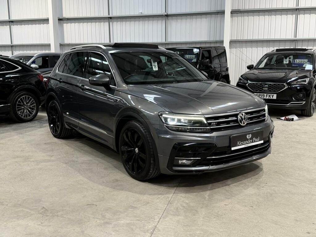 Volkswagen Tiguan R-line Grey