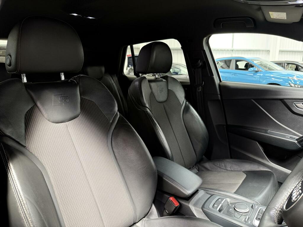 Audi Q2 Sport 30 Tfsi 116 Ps 6-Speed Black #11