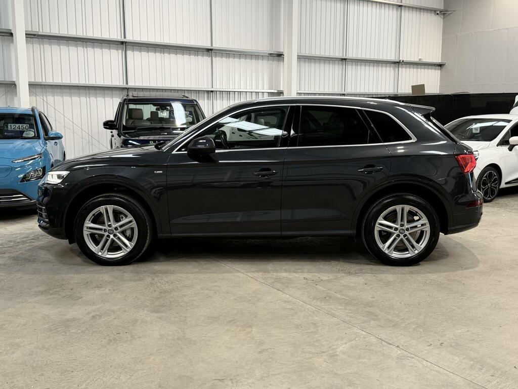 Audi Q5 S Line Grey #4