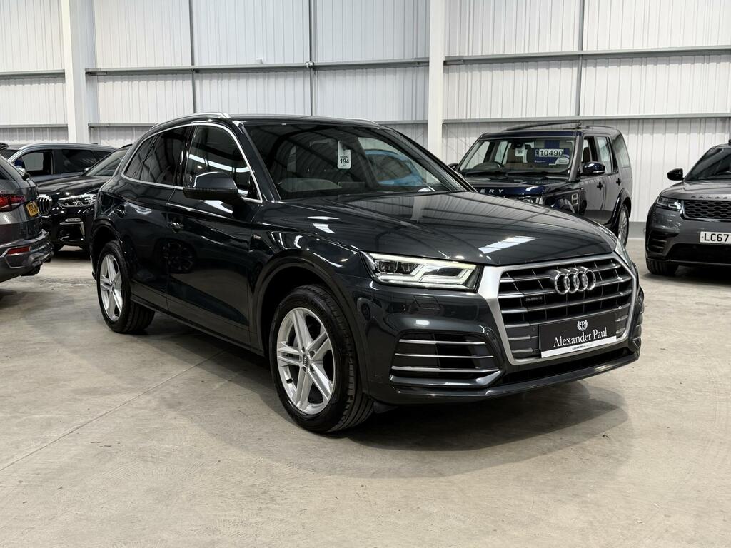 Audi Q5 S Line Grey