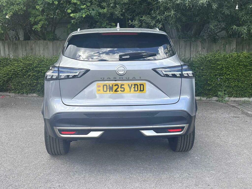 Nissan Qashqai 1.3 Dig-t Mh Tekna OW25YDD Silver #6