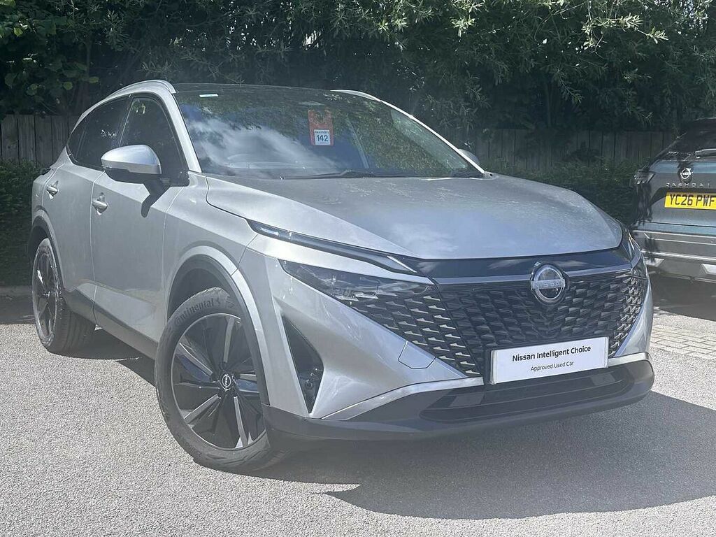 Nissan Qashqai 1.3 Dig-t Mh Tekna OW25YDD Silver
