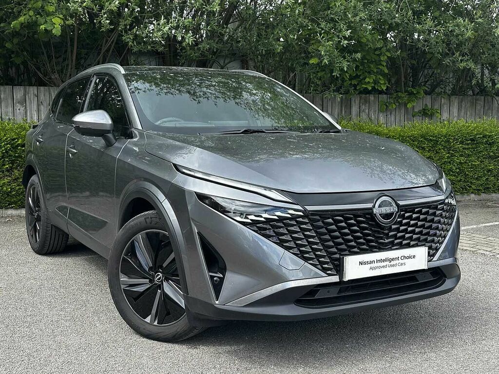 Nissan Qashqai 1.3 Dig-t Mh Tekna Black