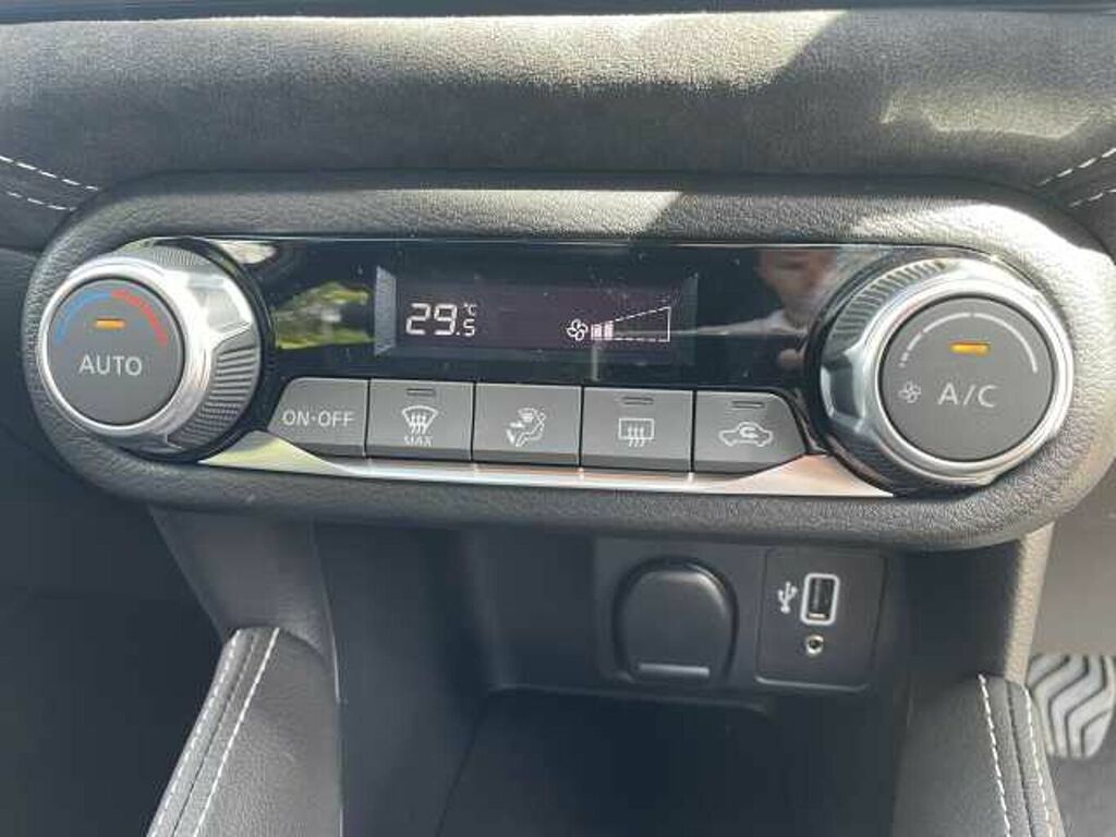 Nissan Micra 1.0 Ig-t 92 Acenta Black #22