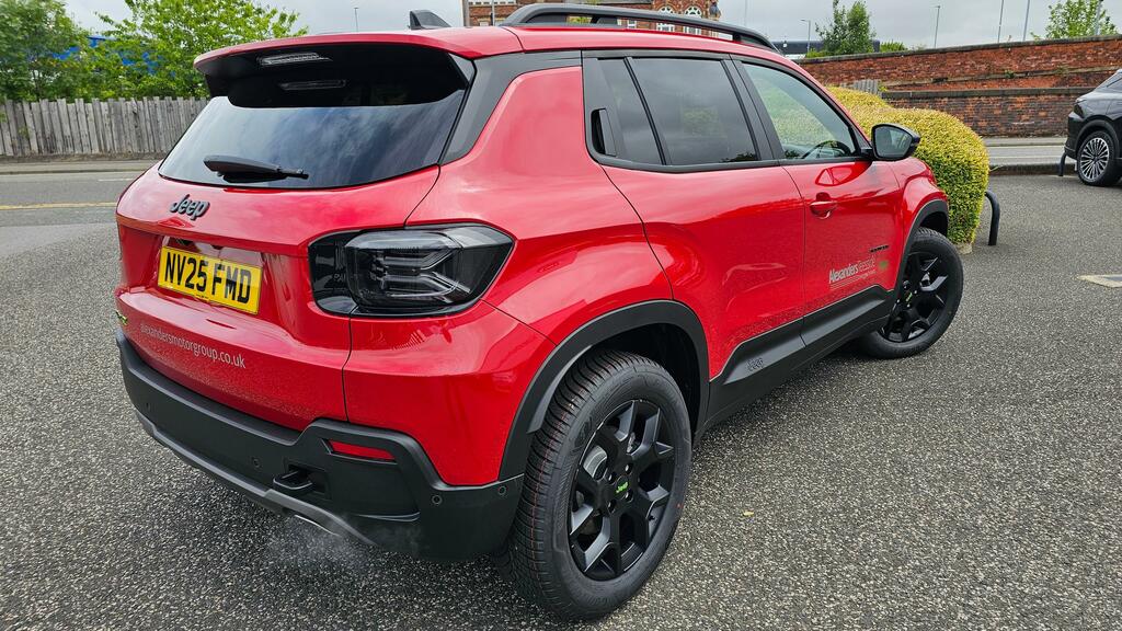 Jeep Avenger 1.2 E-hybrid Overland Suv Hybrid Dct E- Red #3