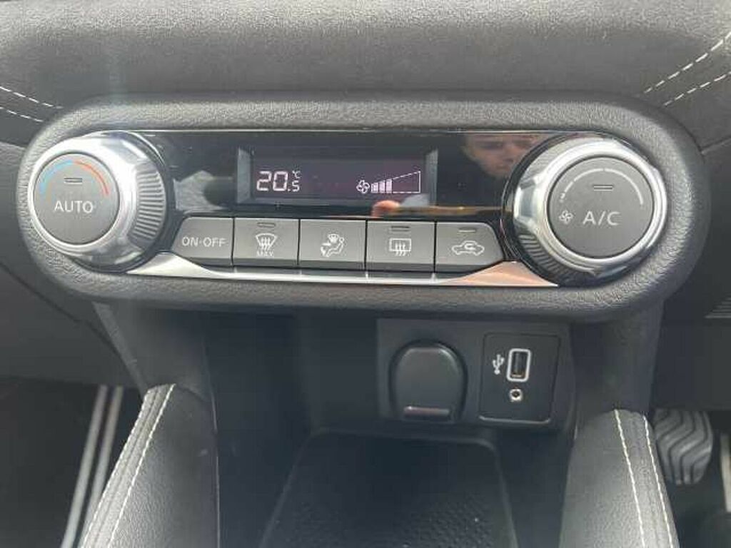 Nissan Micra 1.0 Ig-t 100 Acenta Black #16